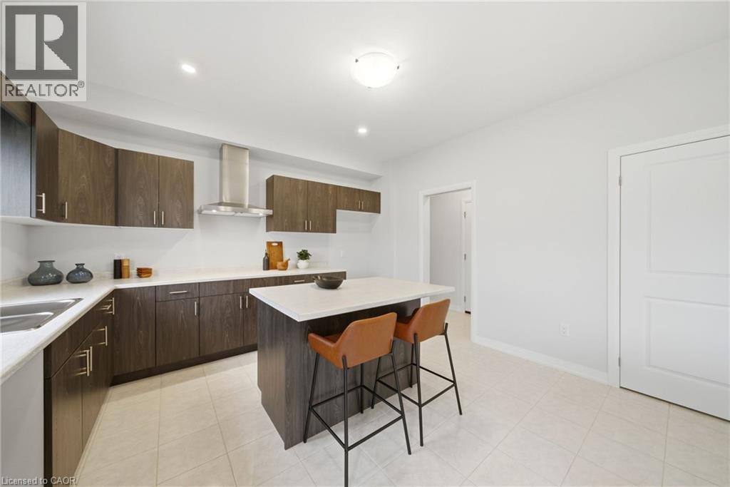 778 BRADFORD Avenue - 17