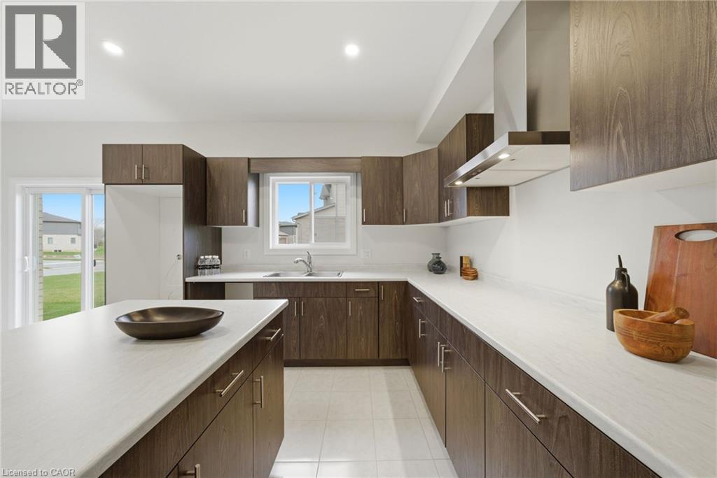 778 BRADFORD Avenue - 20