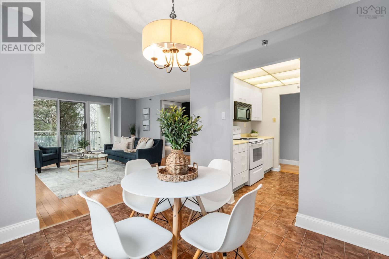 Property 27 of 31 of 312 30 Brookdale Crescent