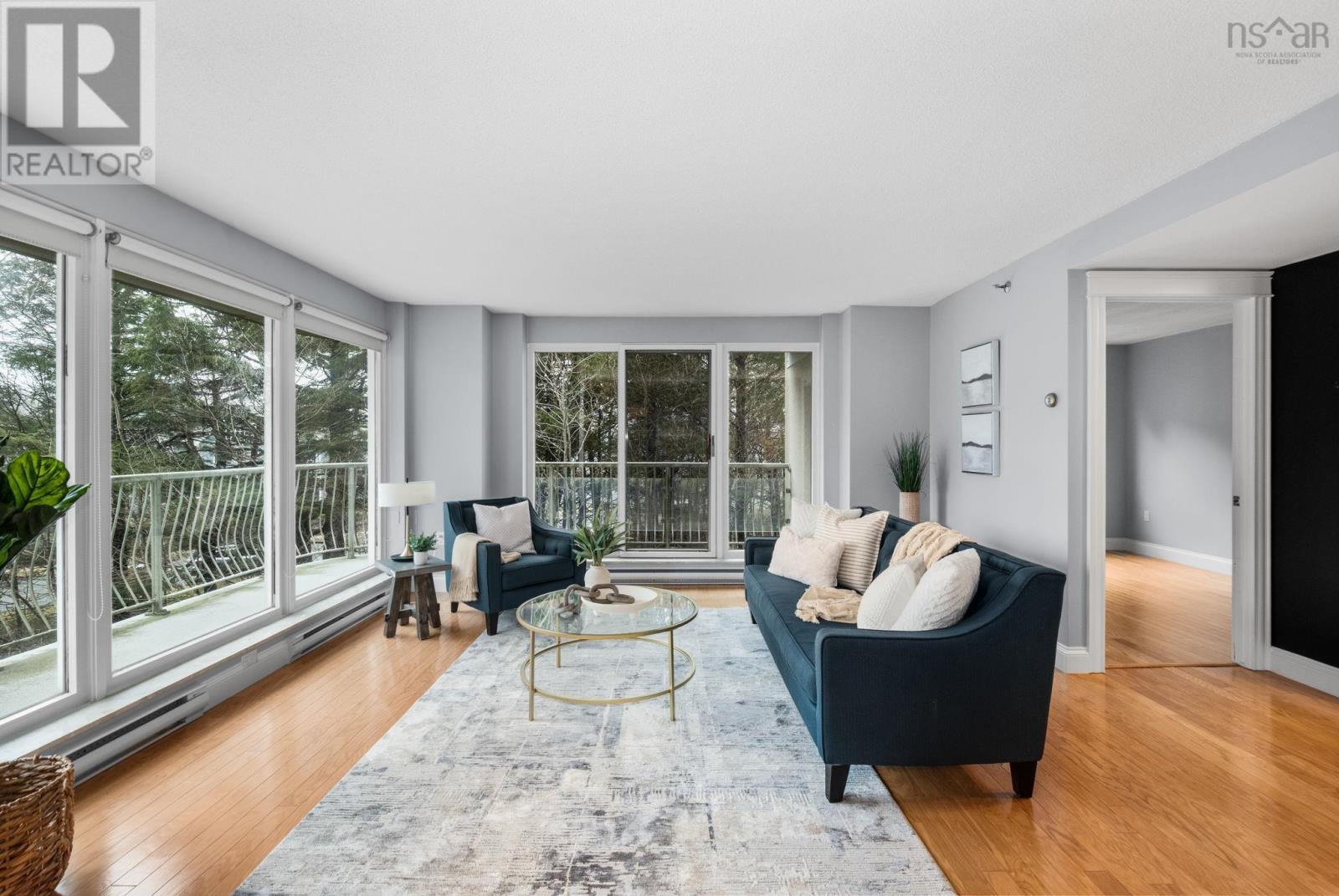 Property 7 of 31 of 312 30 Brookdale Crescent