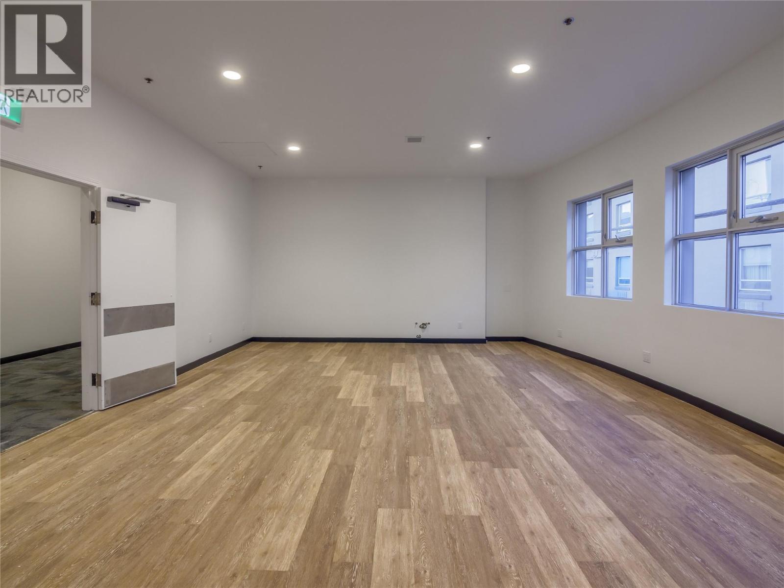 352 WINNIPEG Street Unit# 207, Penticton