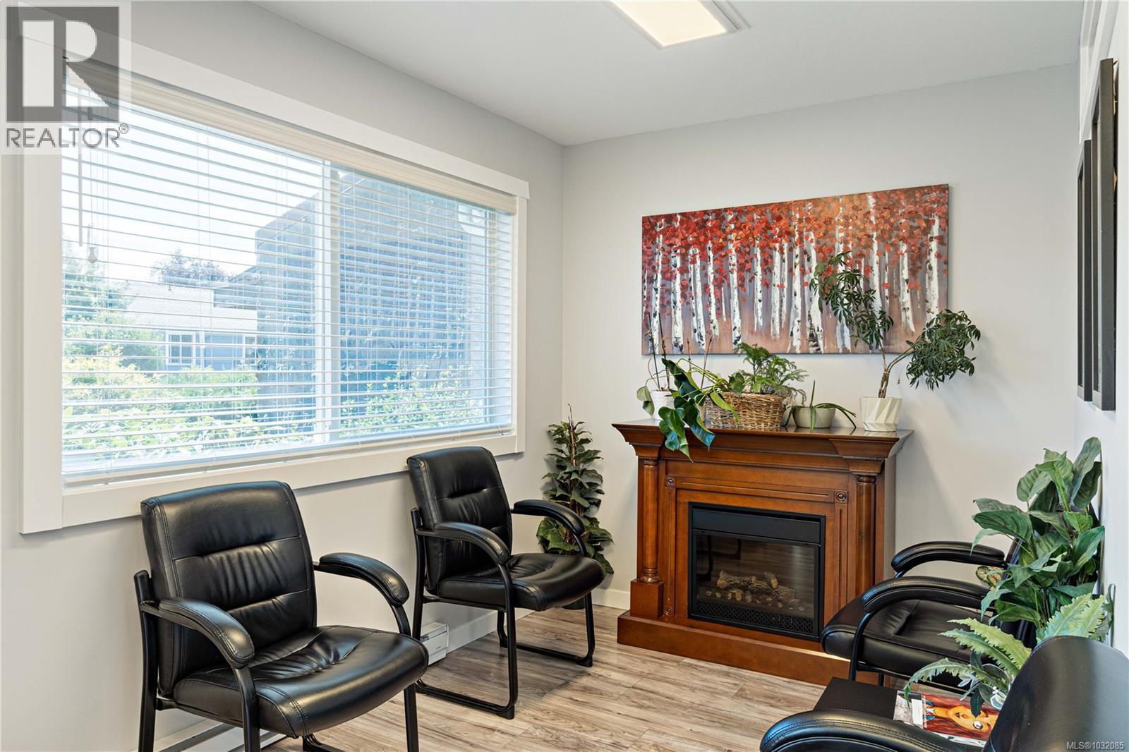 145 Hirst Ave - 23