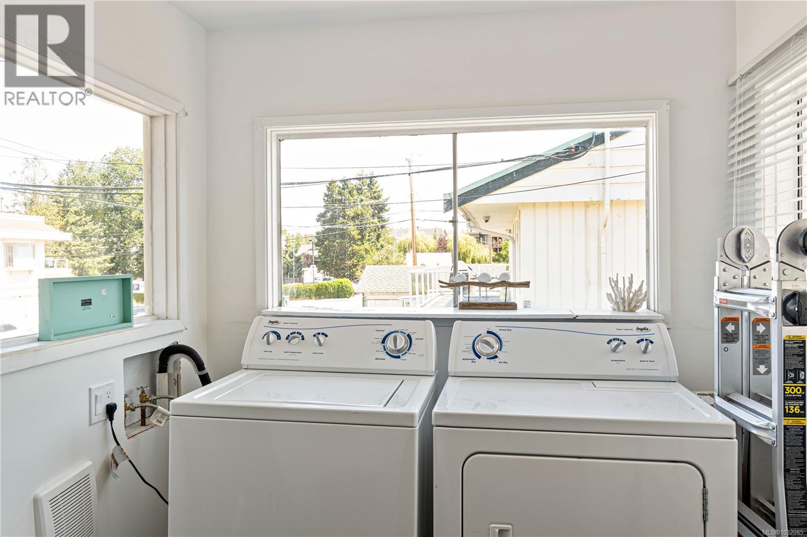 145 Hirst Ave - 15