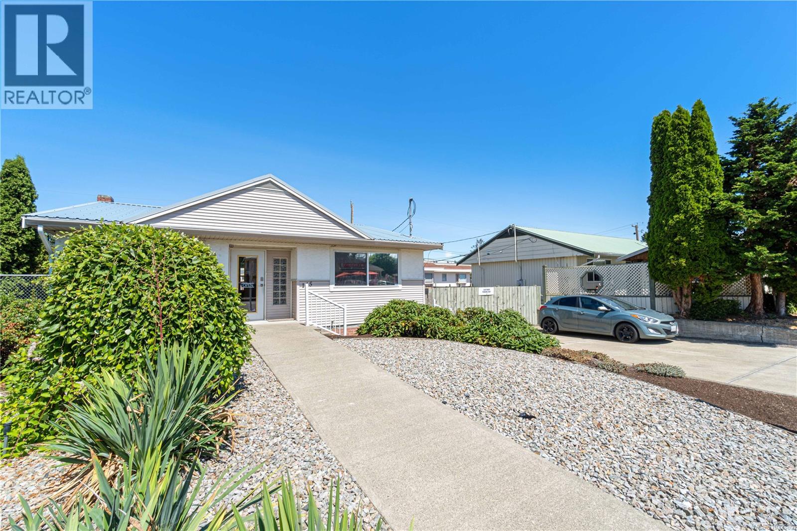 145 Hirst Ave - 35
