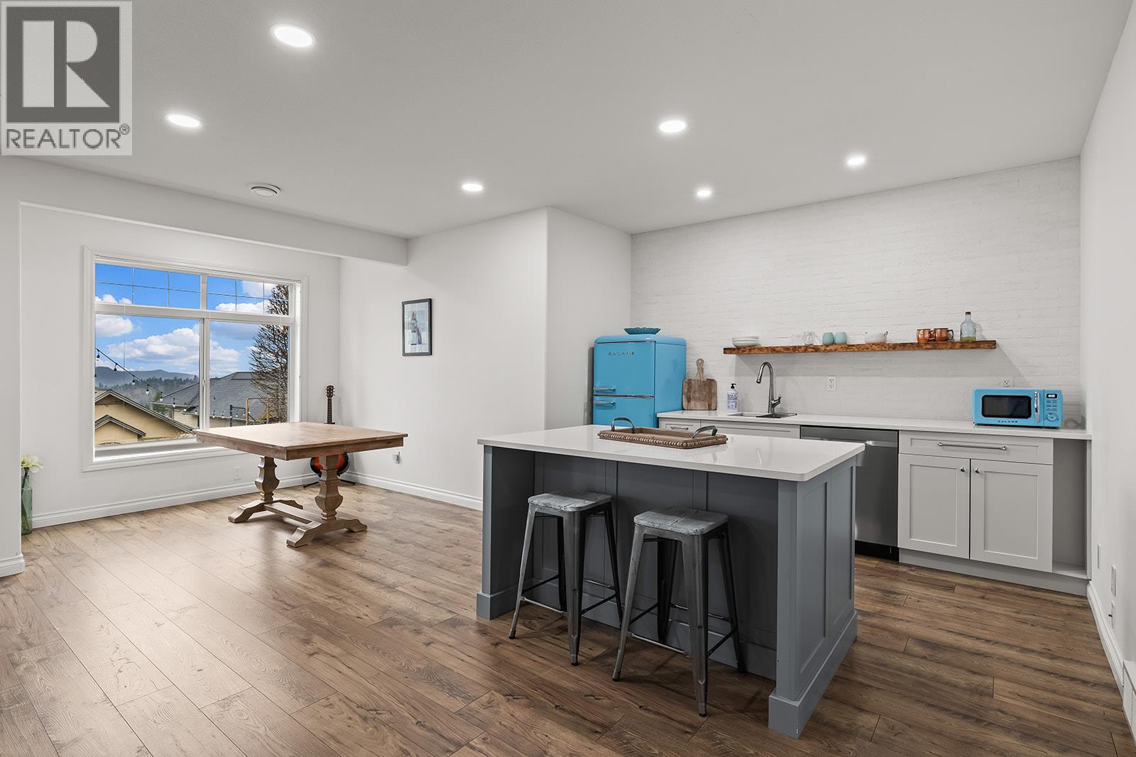  629 Almandine Court, Kelowna
