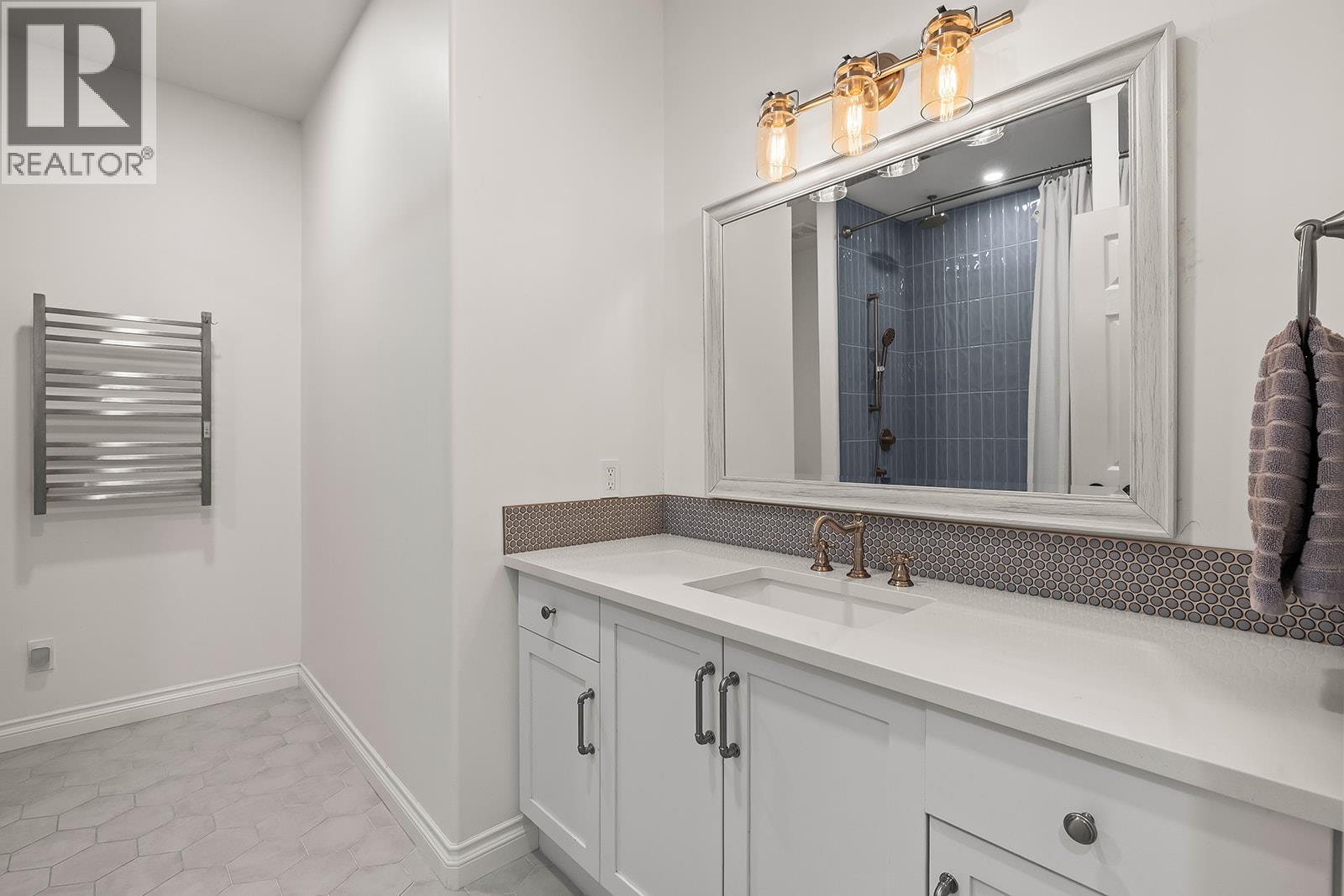  629 Almandine Court, Kelowna