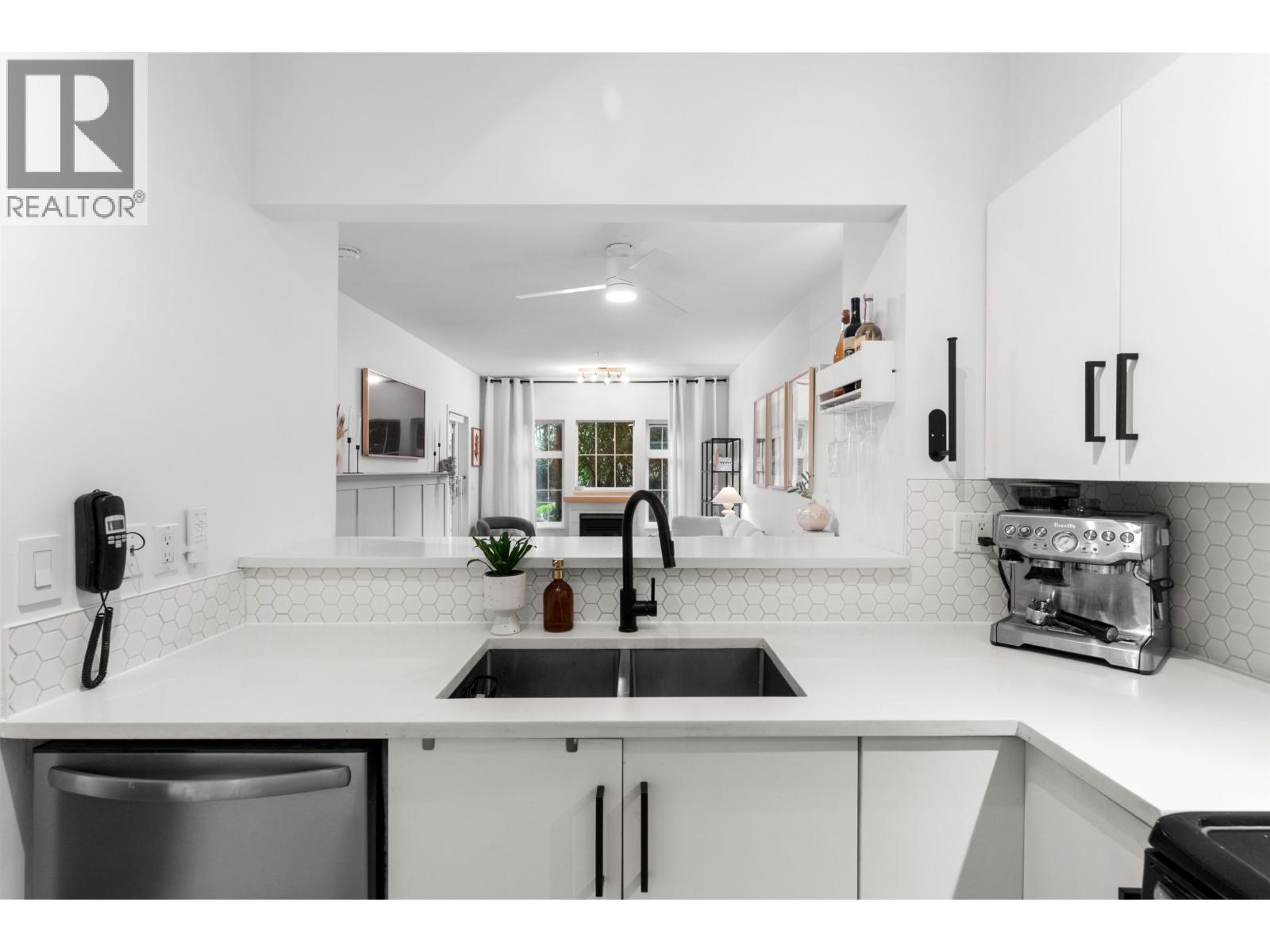 #109-1369 56 Street, Tsawwassen