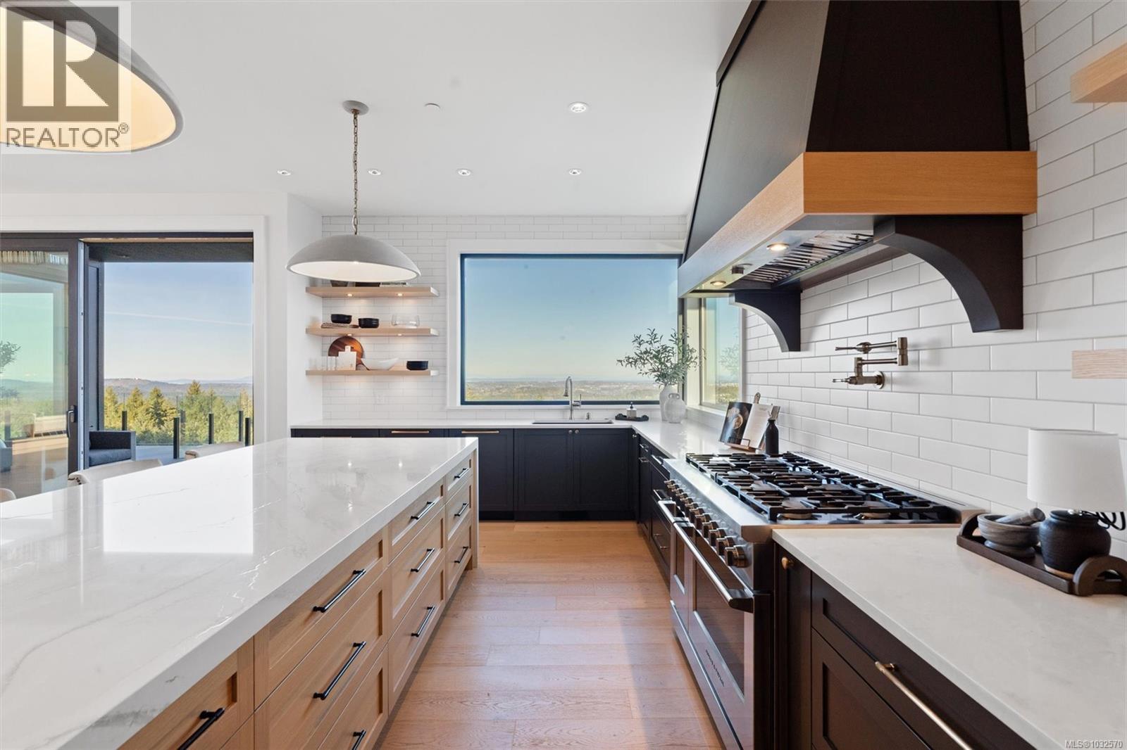  2371 Lairds Gate, Langford