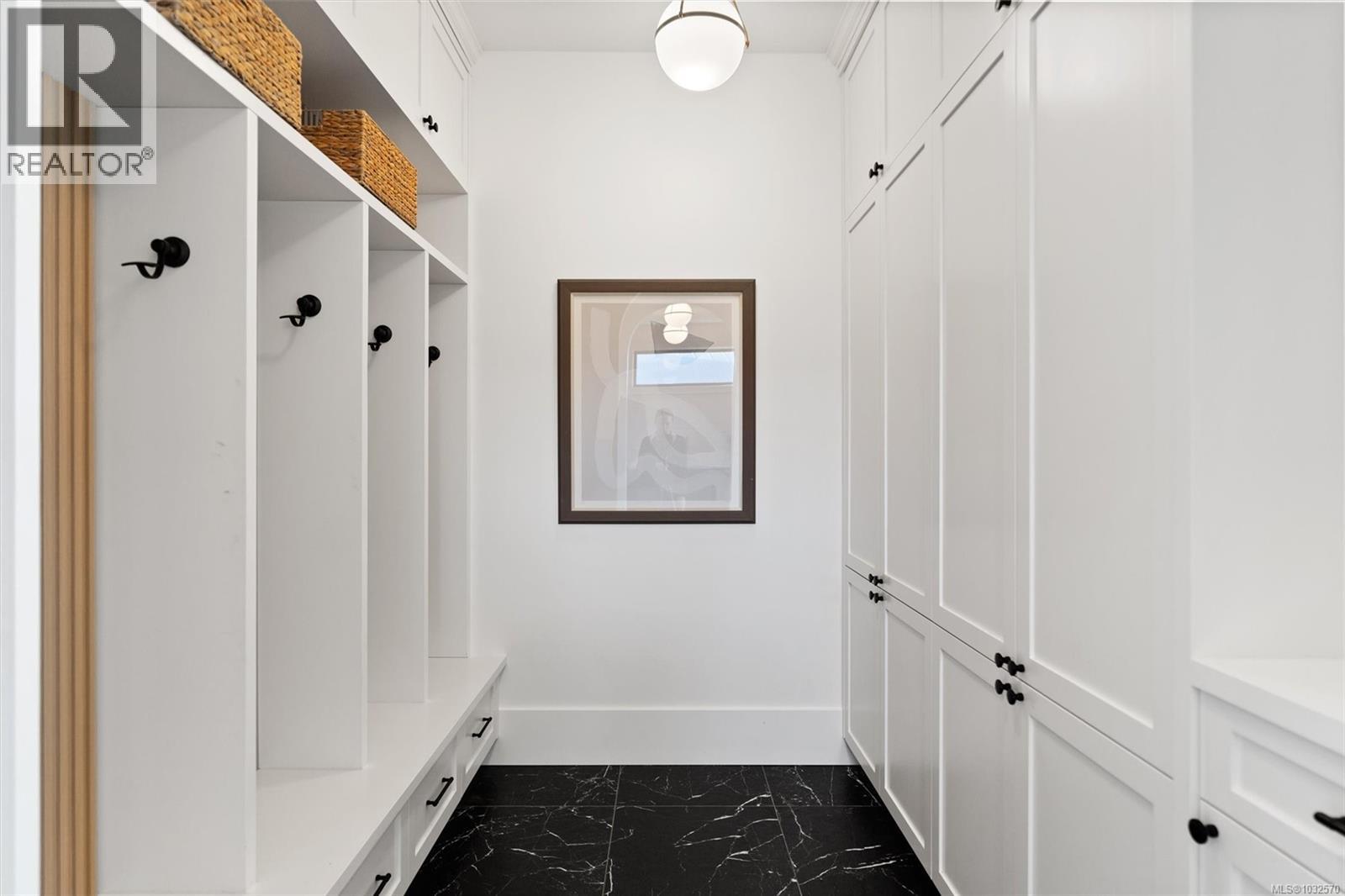  2371 Lairds Gate, Langford