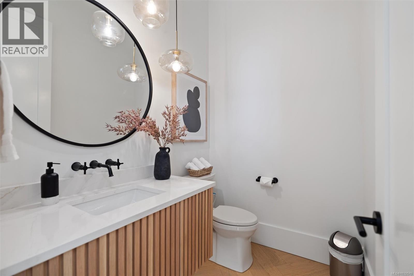  2371 Lairds Gate, Langford