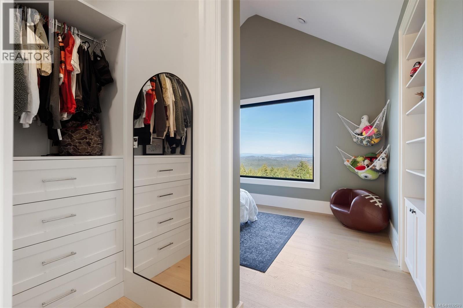  2371 Lairds Gate, Langford