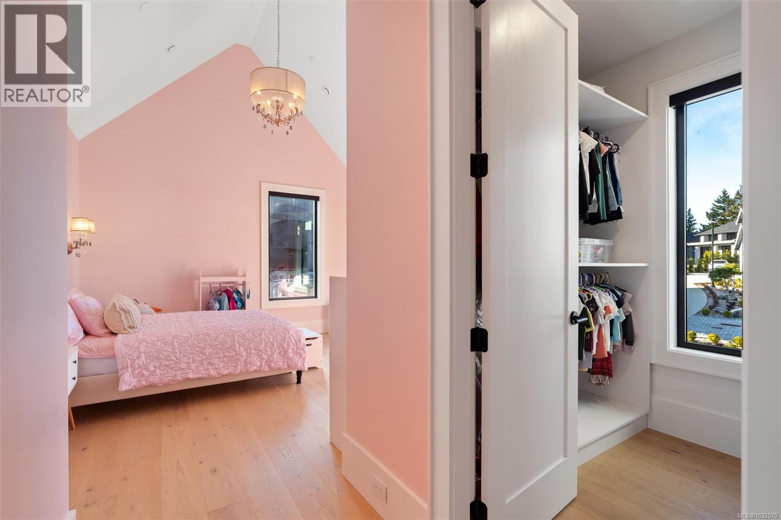  2371 Lairds Gate, Langford