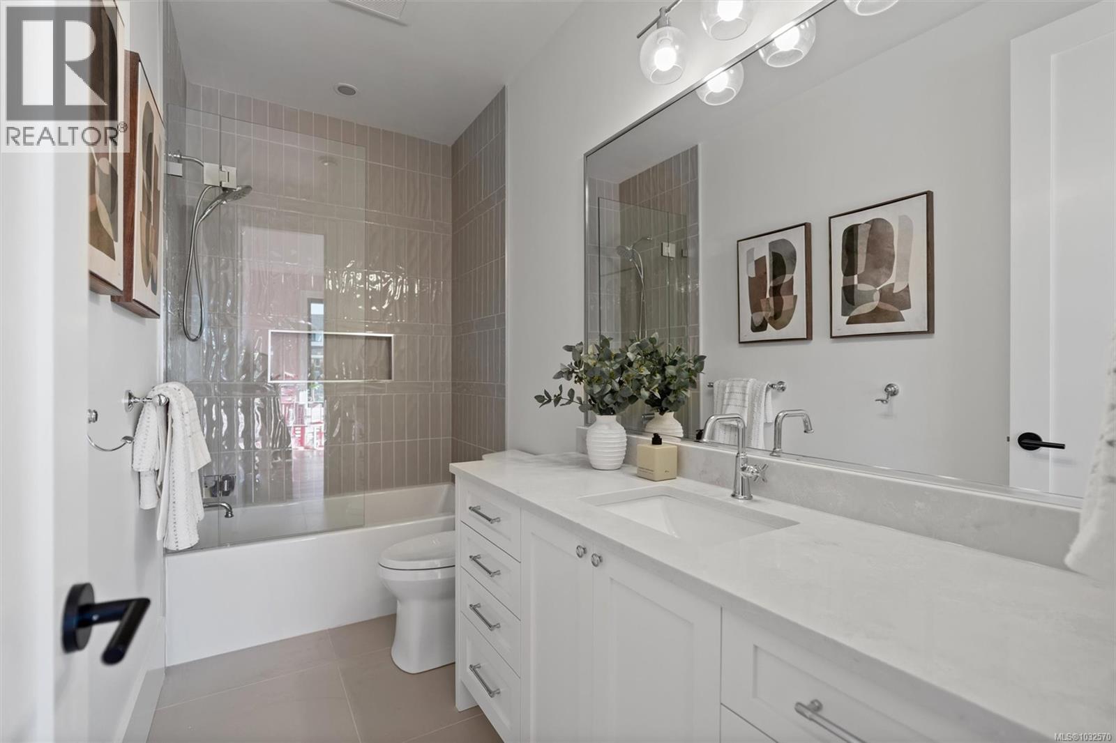  2371 Lairds Gate, Langford