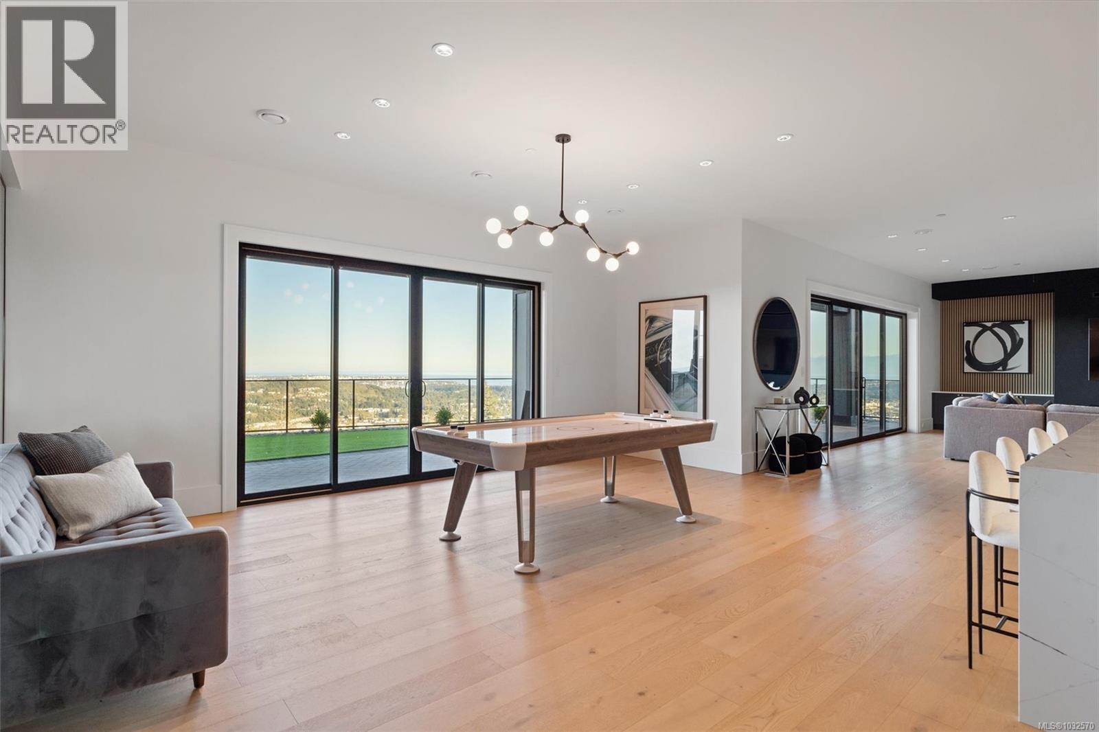  2371 Lairds Gate, Langford