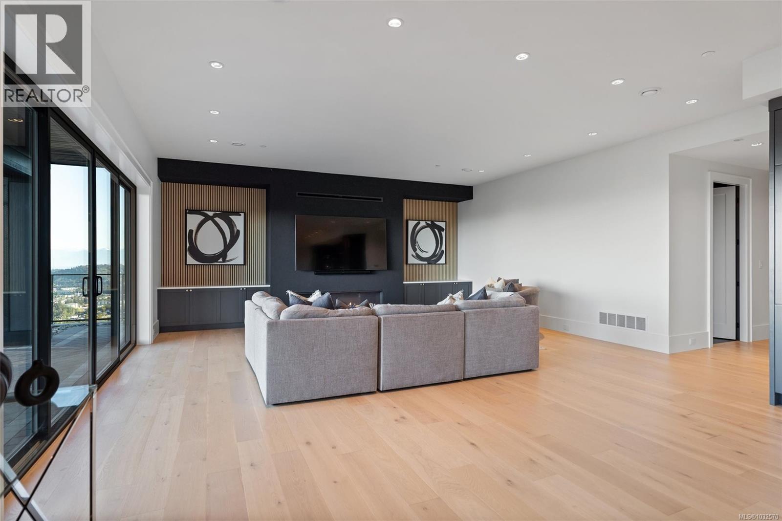  2371 Lairds Gate, Langford