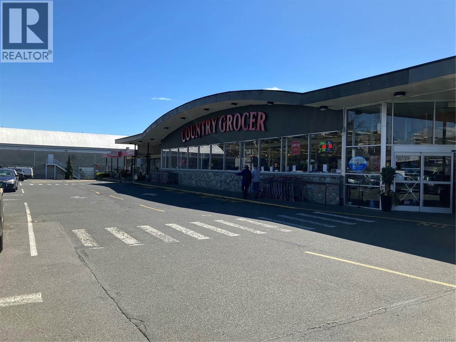 202 899 Esquimalt Road, Esquimalt