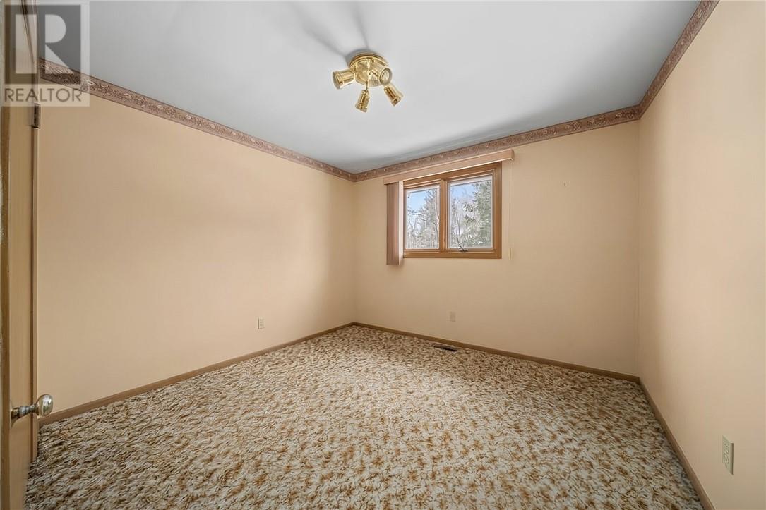 1279 Nesbitt Drive, Sudbury, Ontario, P3E4E9 — Photo 12
