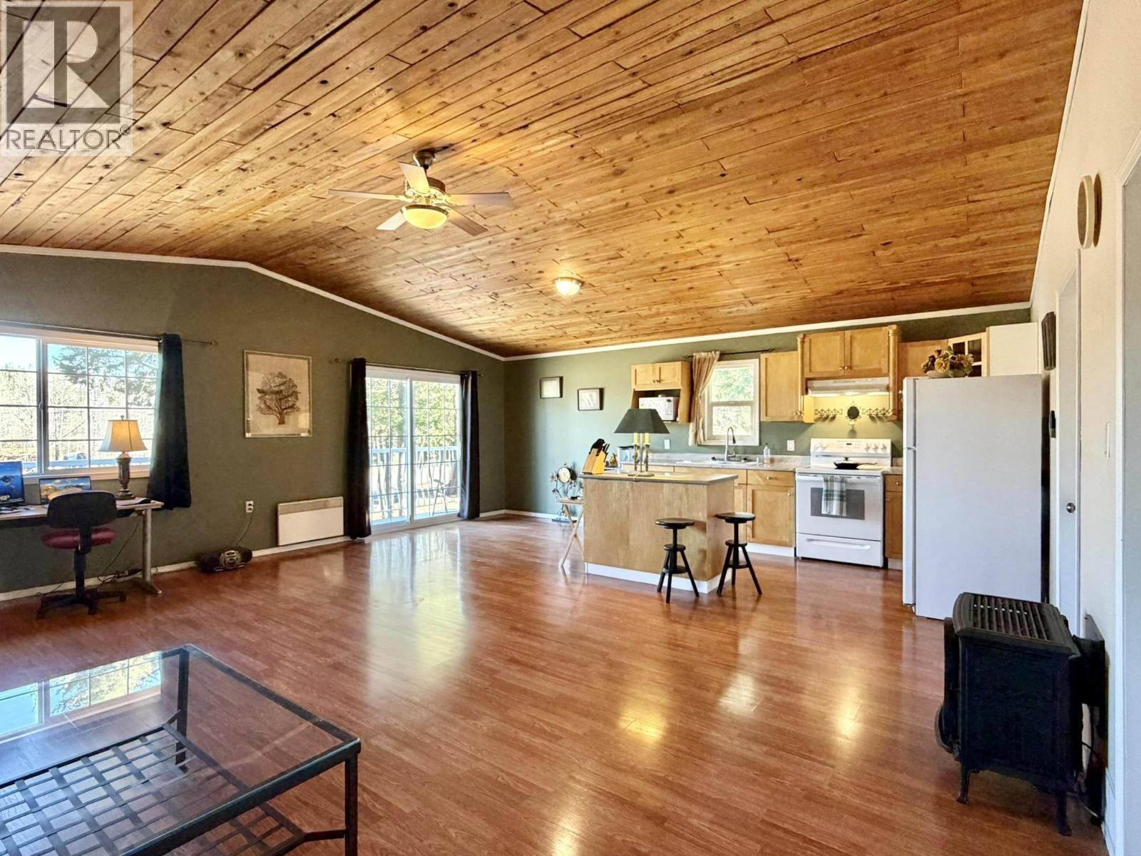 4994 DONSLEEQUA ROAD - 21