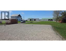 21013 A D Shadd, Chatham Kent, ON N0P1W0 Photo 7
