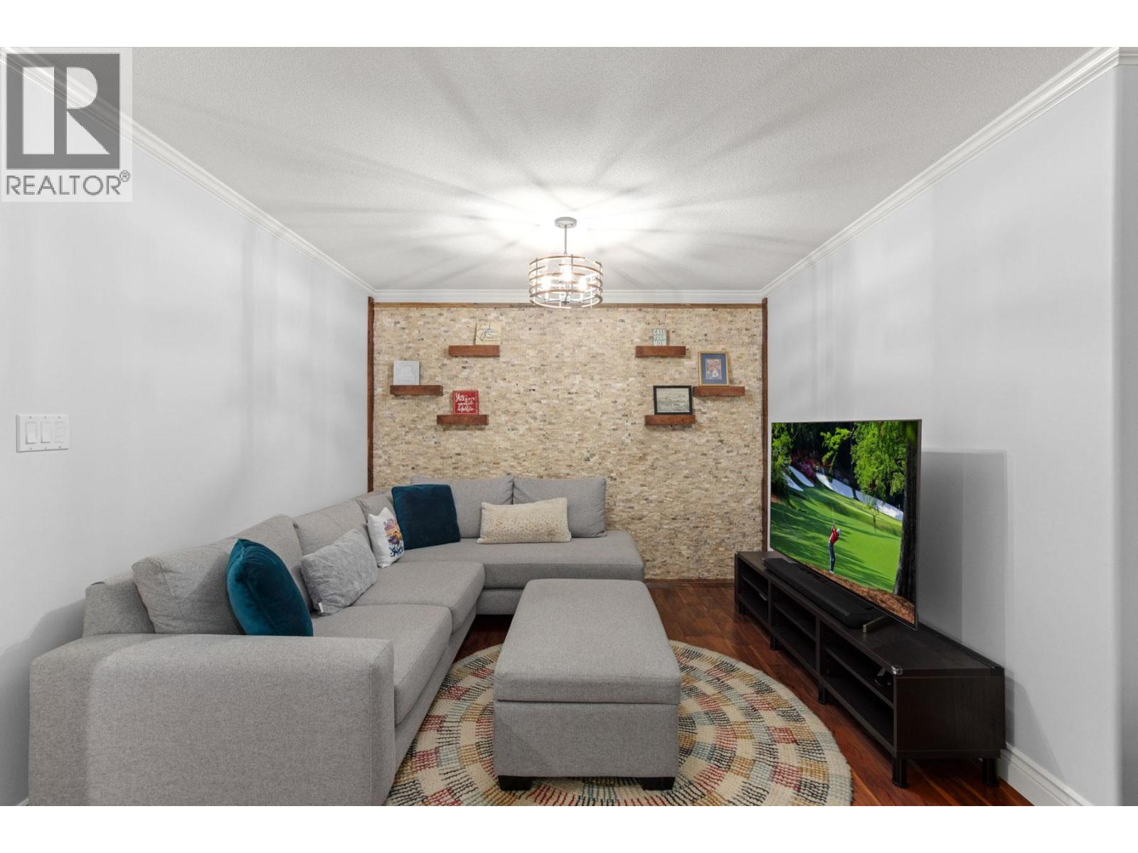 1188 STRATHAVEN DRIVE, North Vancouver