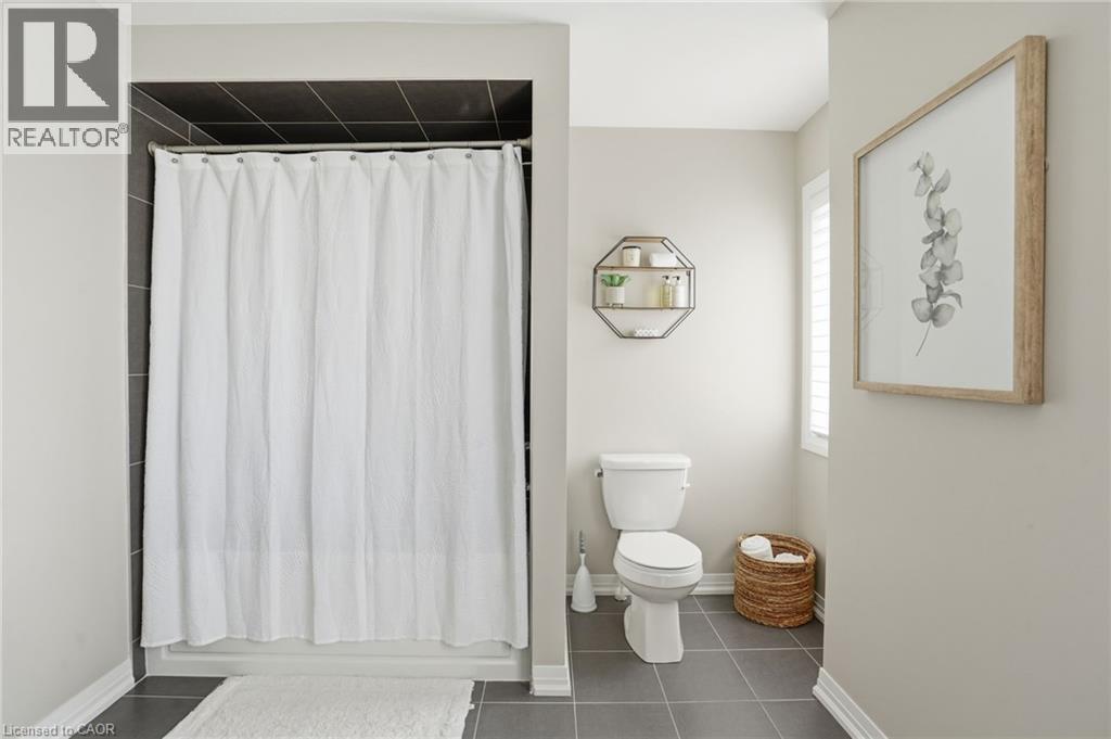 3 SLEETH STREET - 32