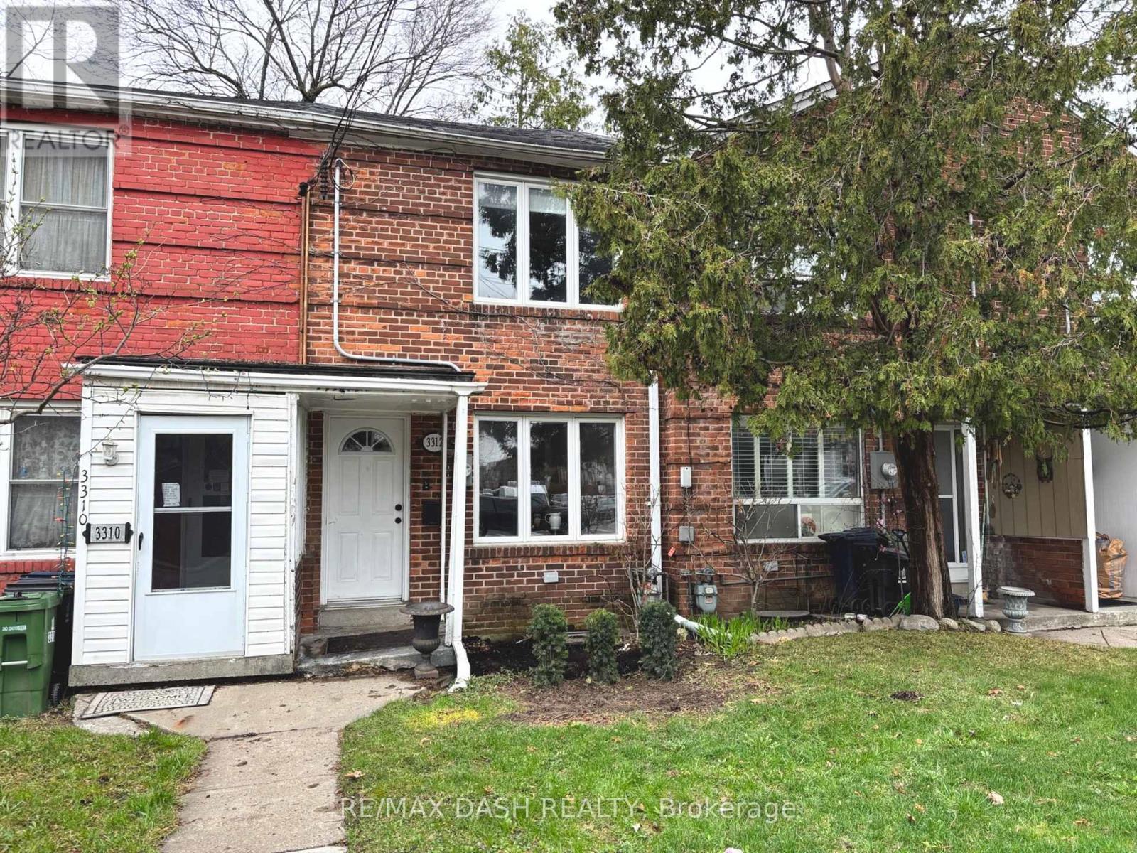 3312 BATHURST STREET