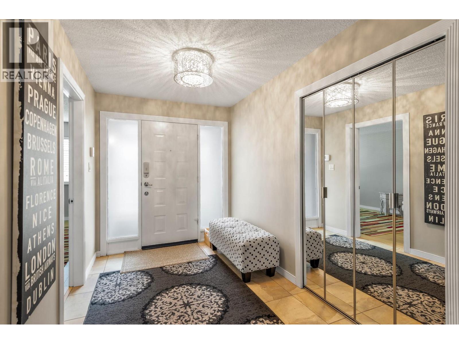 208 2900 Abbott Street, Kelowna