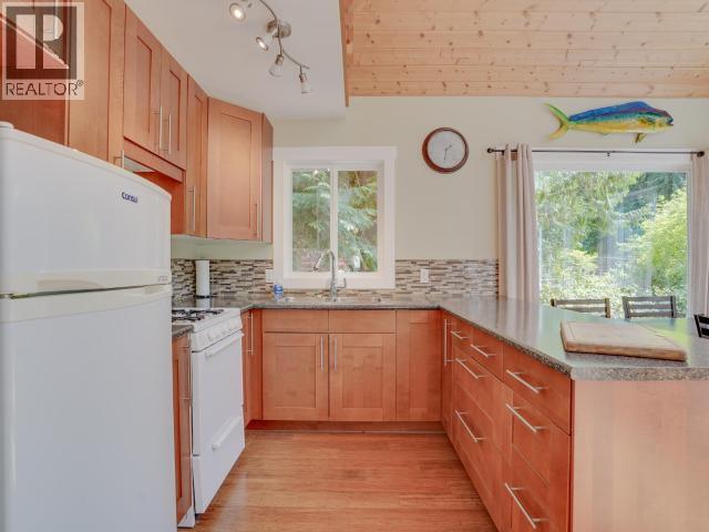 1259 VANCOUVER BLVD - 13