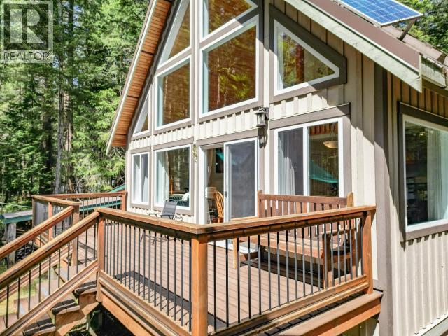 1259 VANCOUVER BLVD - 2