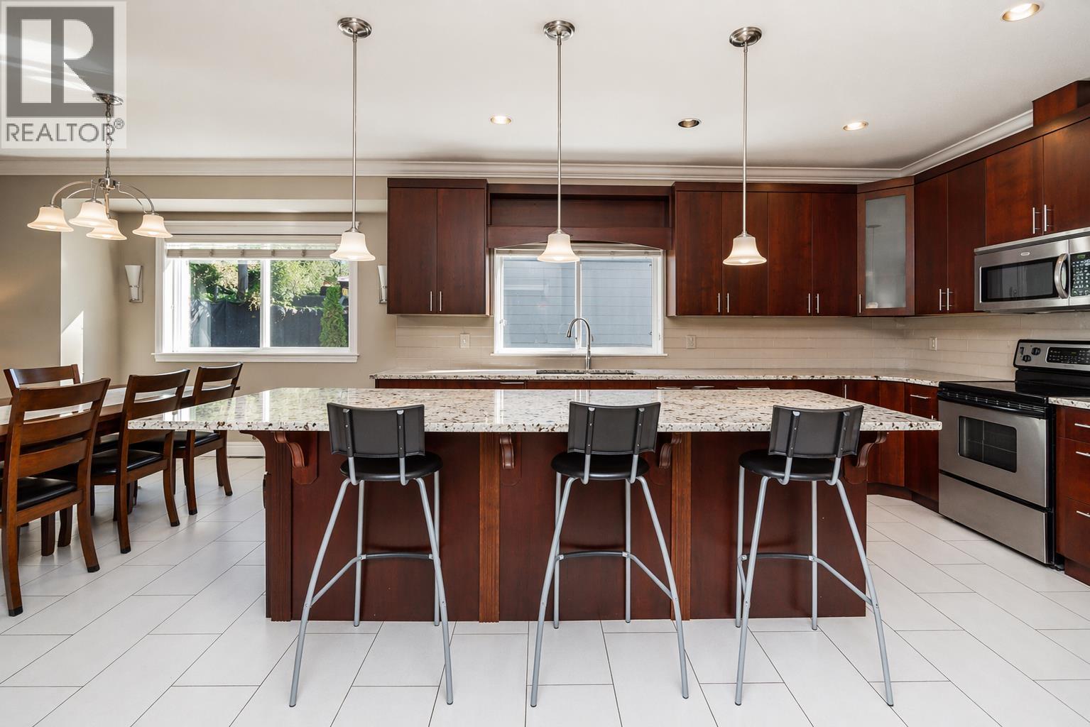 1935 BRUNETTE AVENUE, Coquitlam