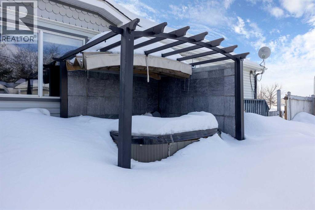 108 Harpe Way, Fort McMurray