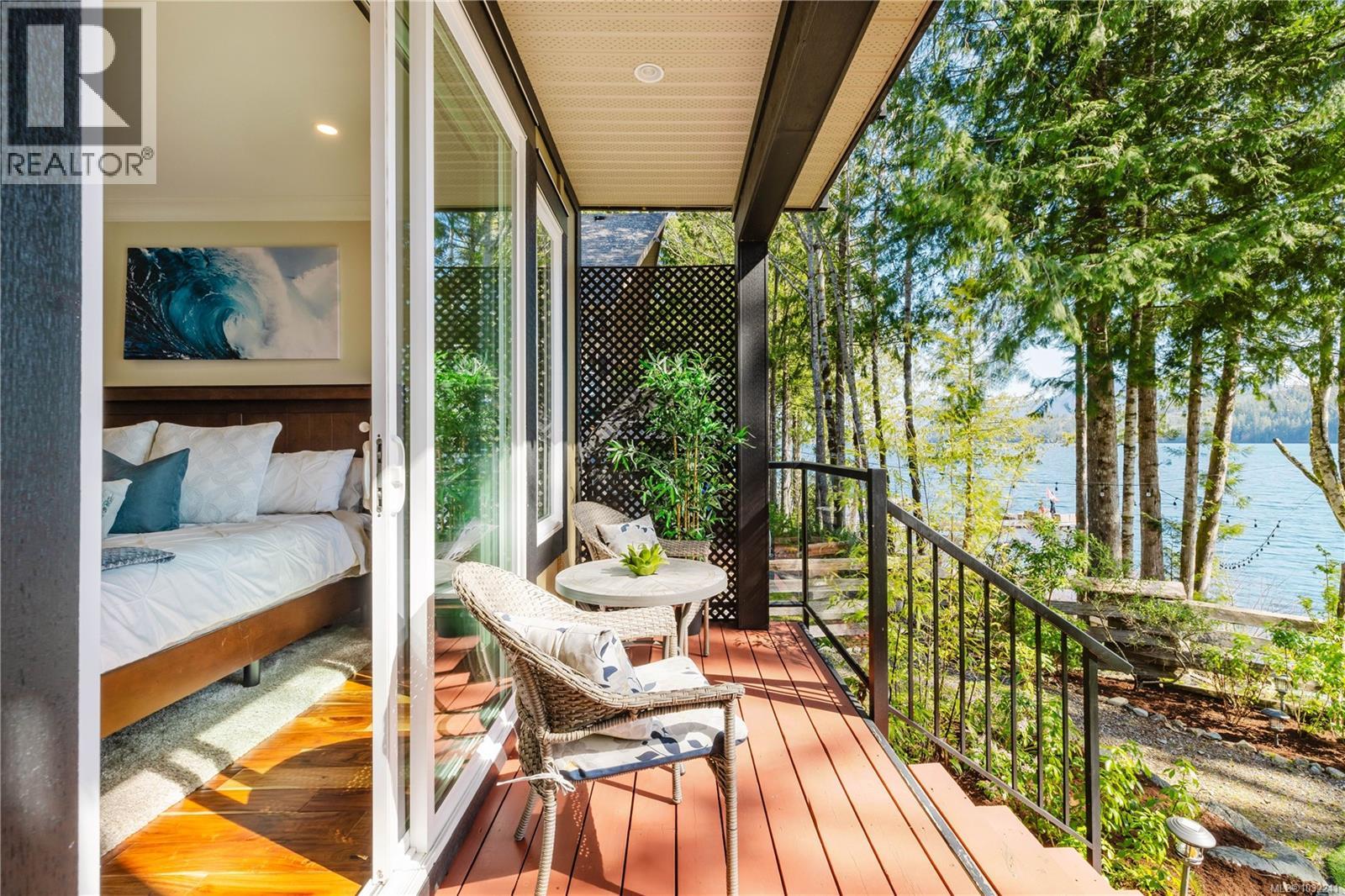  9686 Creekside Drive, Youbou