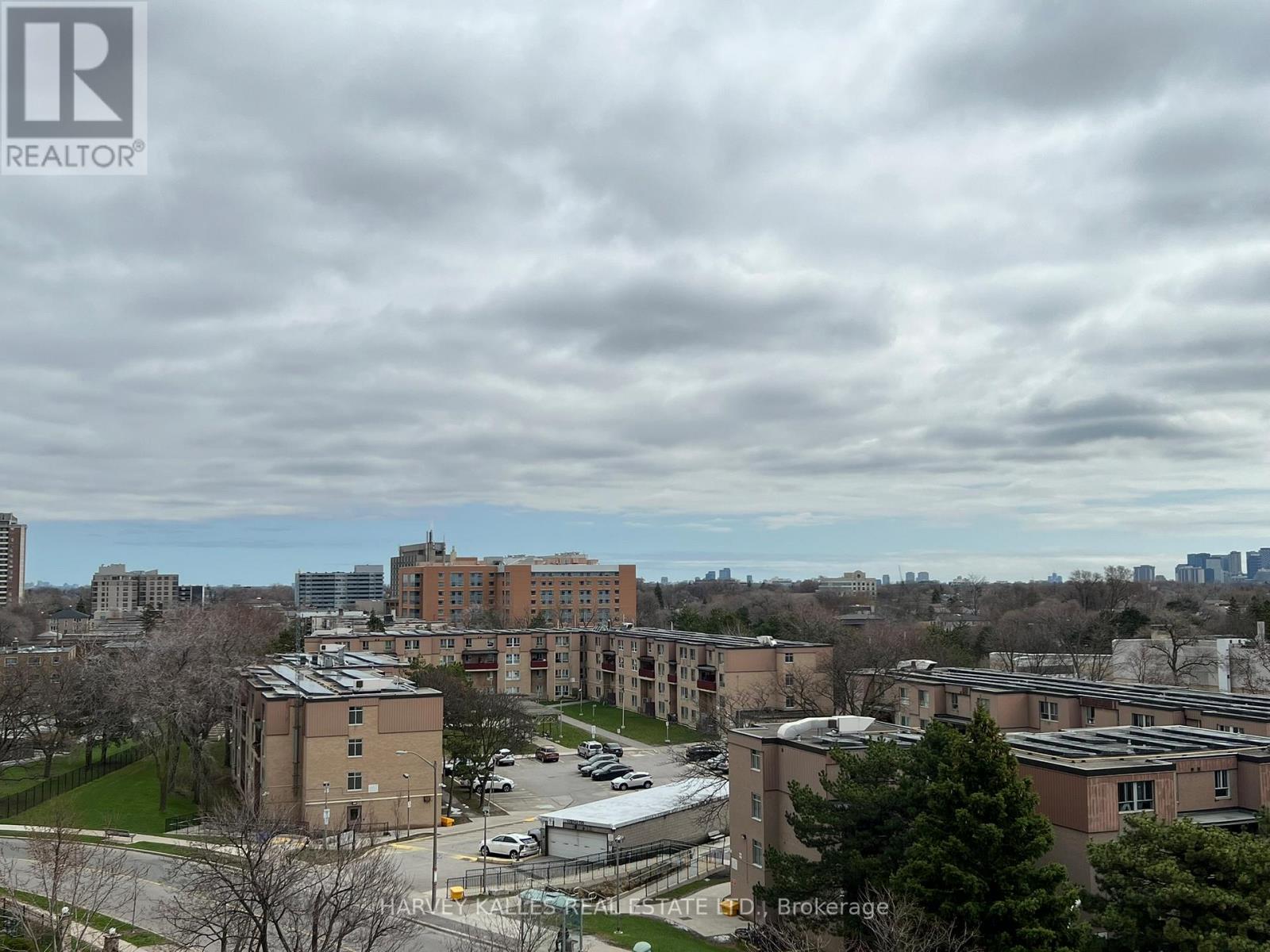 704 – 150 NEPTUNE DRIVE