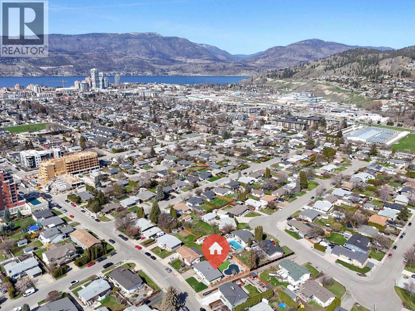 1224 Lawson Avenue, Kelowna