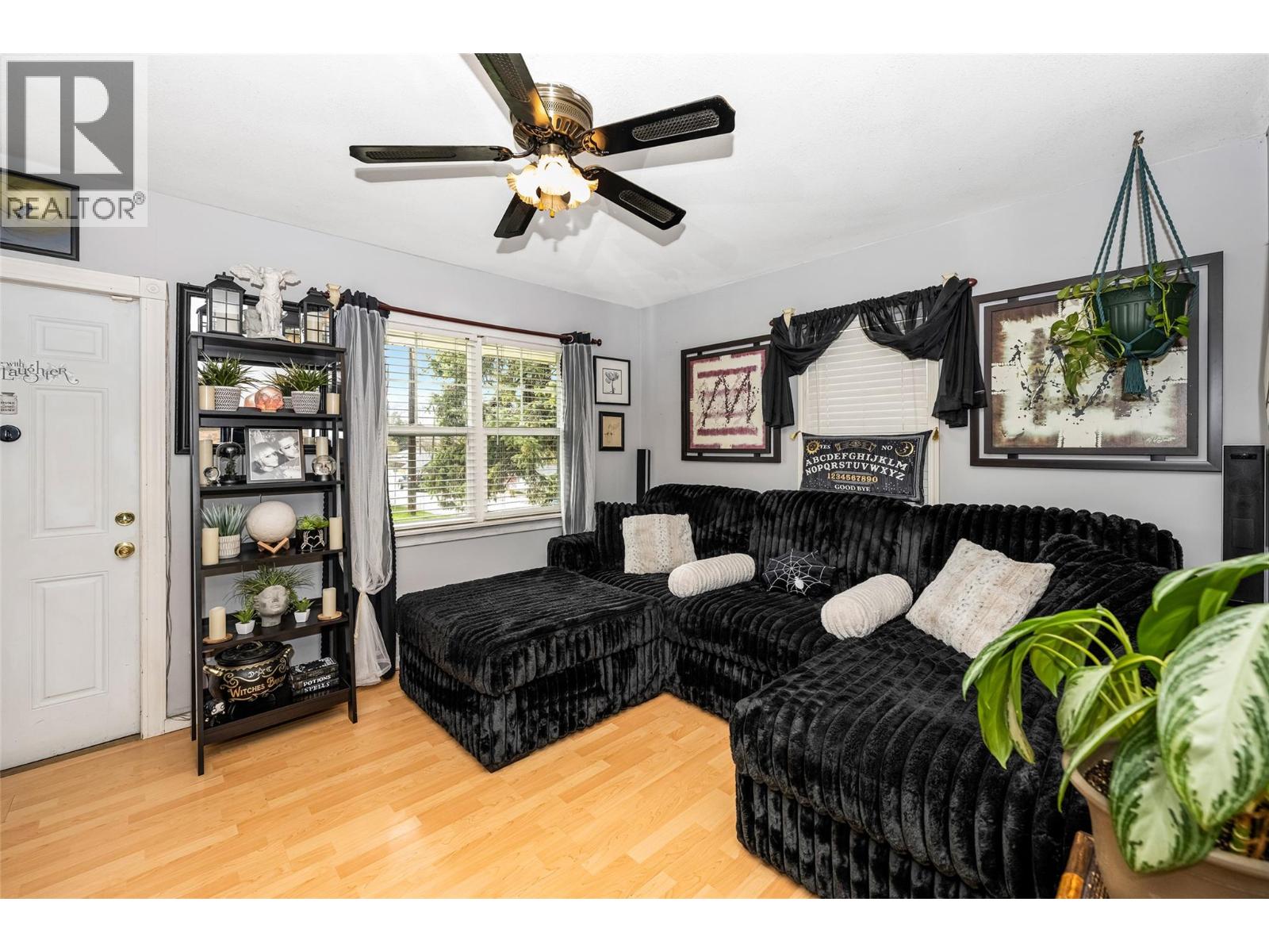 1915 33 Street, Vernon