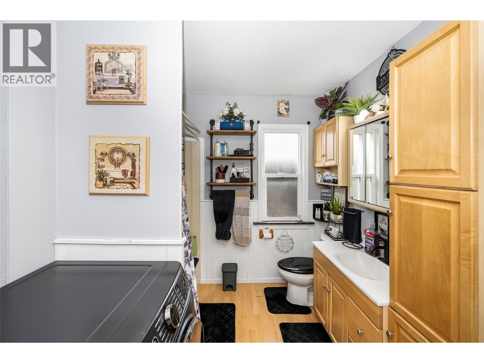 1915 33 Street - 17