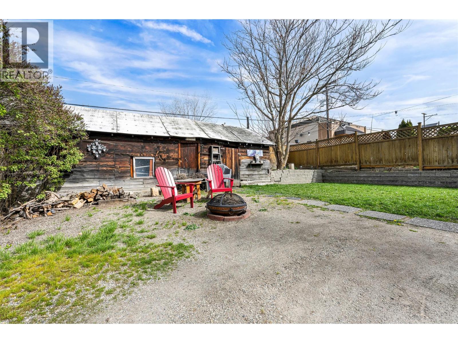 1915 33 Street, Vernon