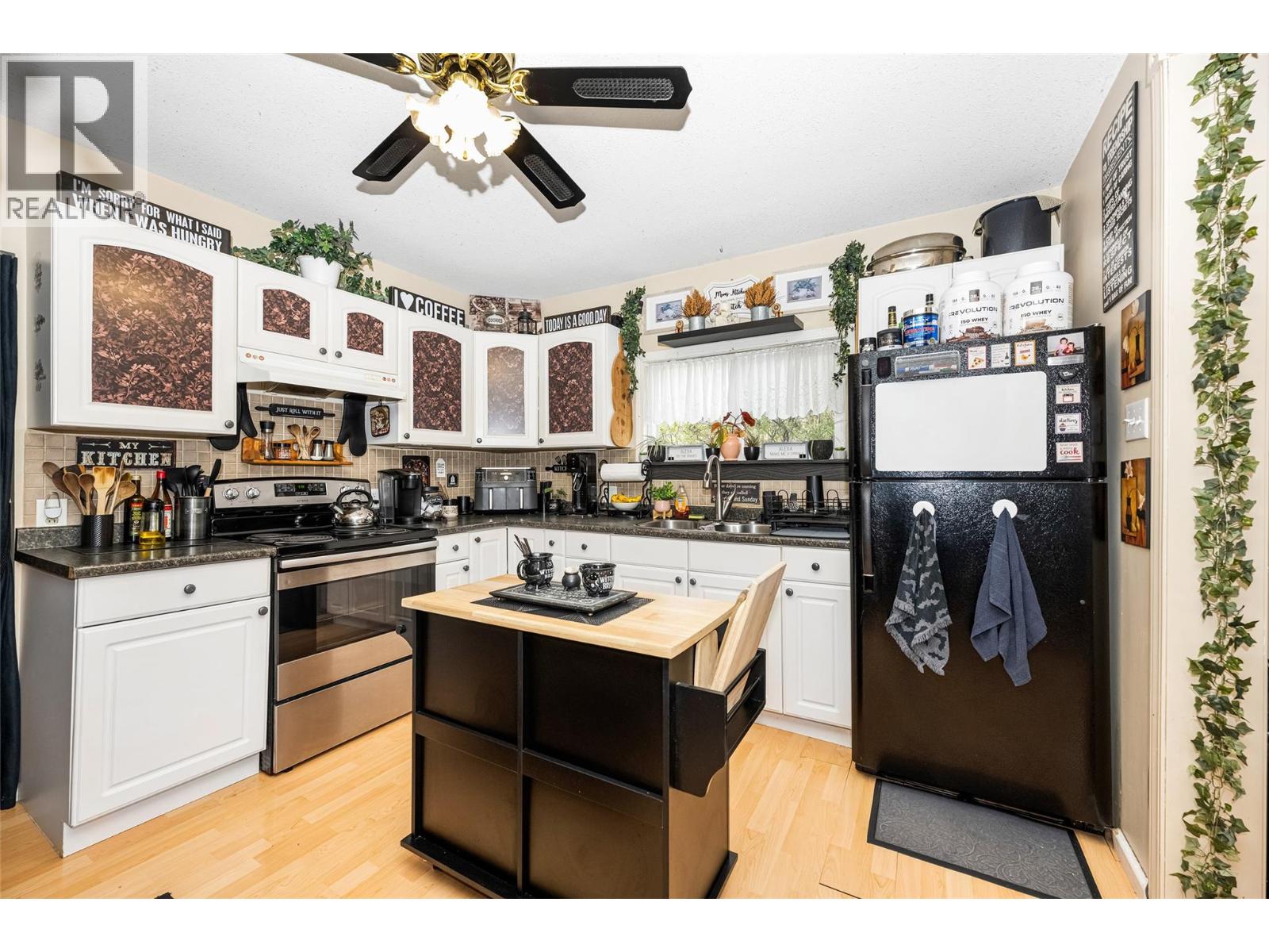 1915 33 Street, Vernon