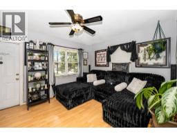 1915 33 Street, Vernon, BC V1T5R5 Photo 10