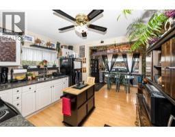 Living room - 1915 33 Street, Vernon, BC V1T5R5 Photo 6