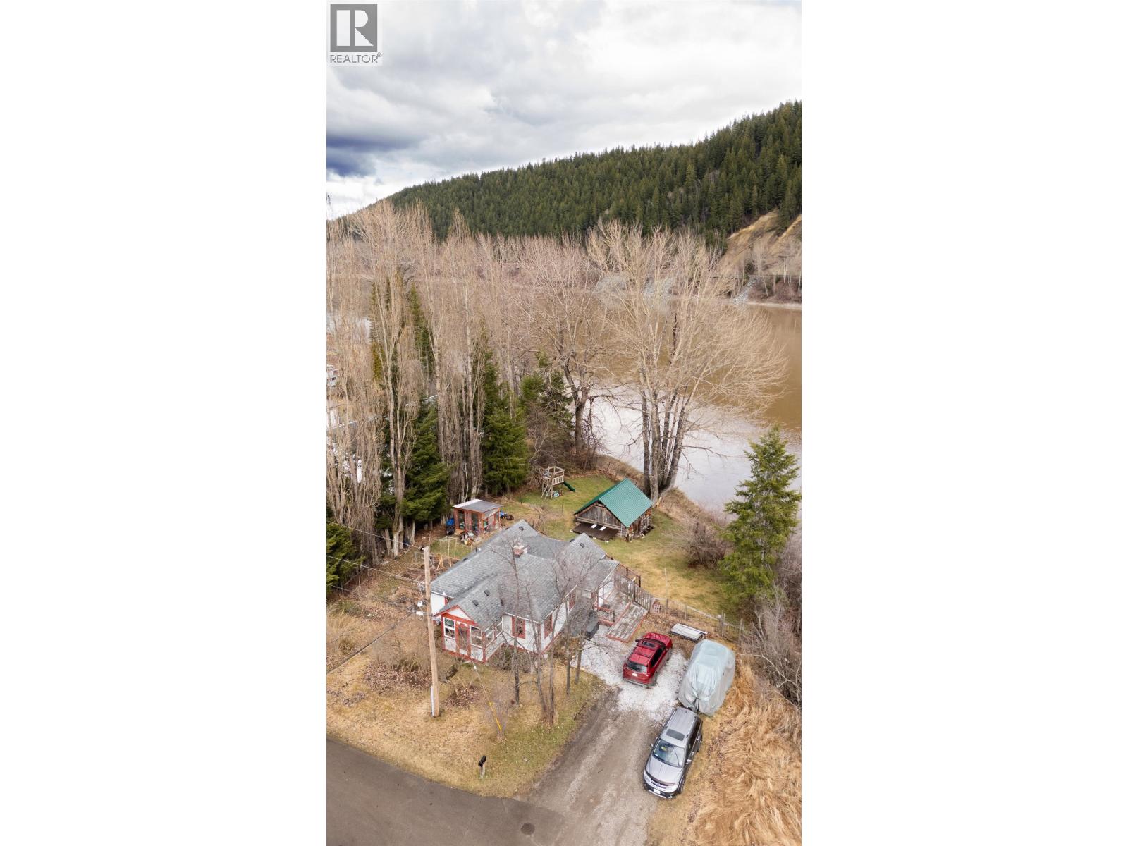 2688 INLANDER STREET - 32