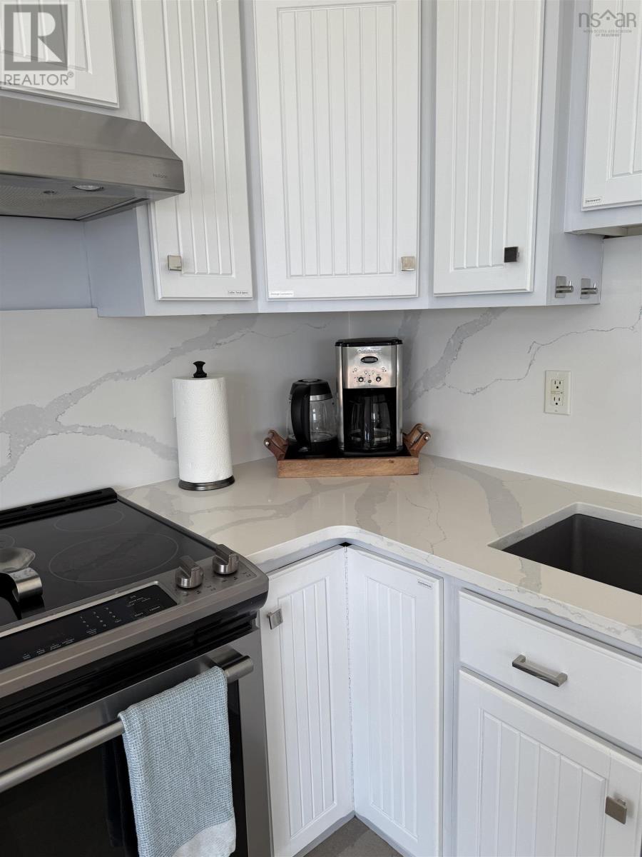 Property 25 of 42 of 161 Harbour Heights Road