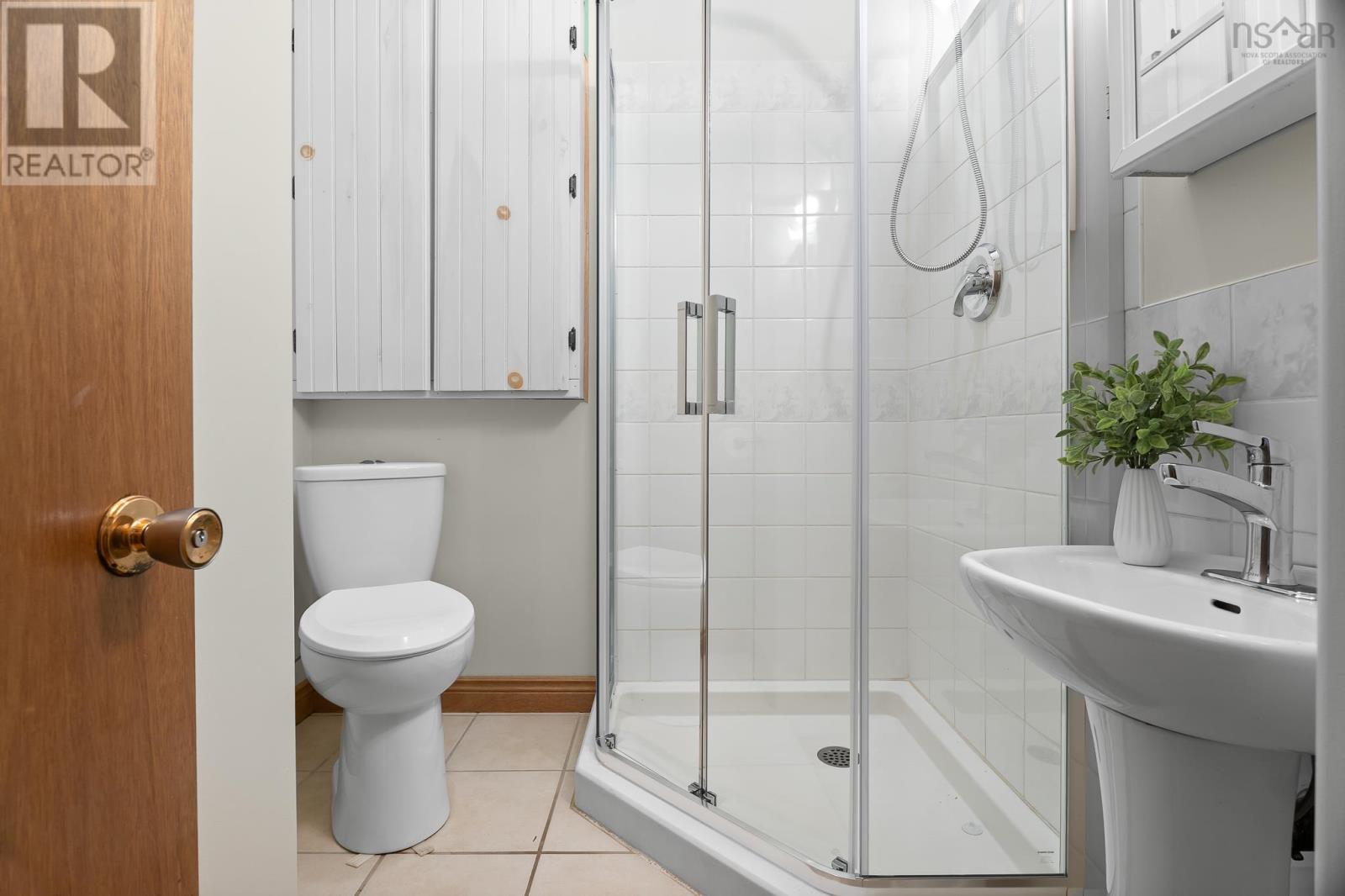 Property 26 of 34 of 61 Lancaster Drive