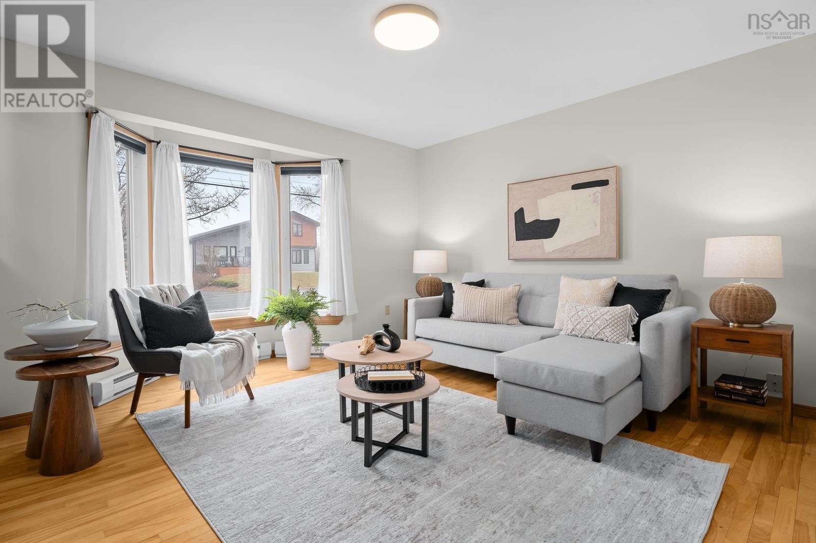 Property 5 of 34 of 61 Lancaster Drive