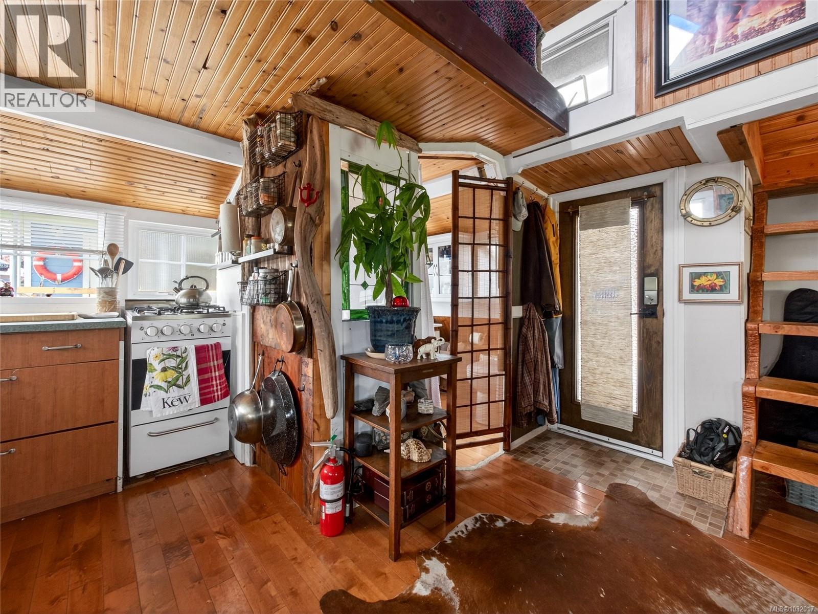 C 3 1 Dallas Road, Victoria