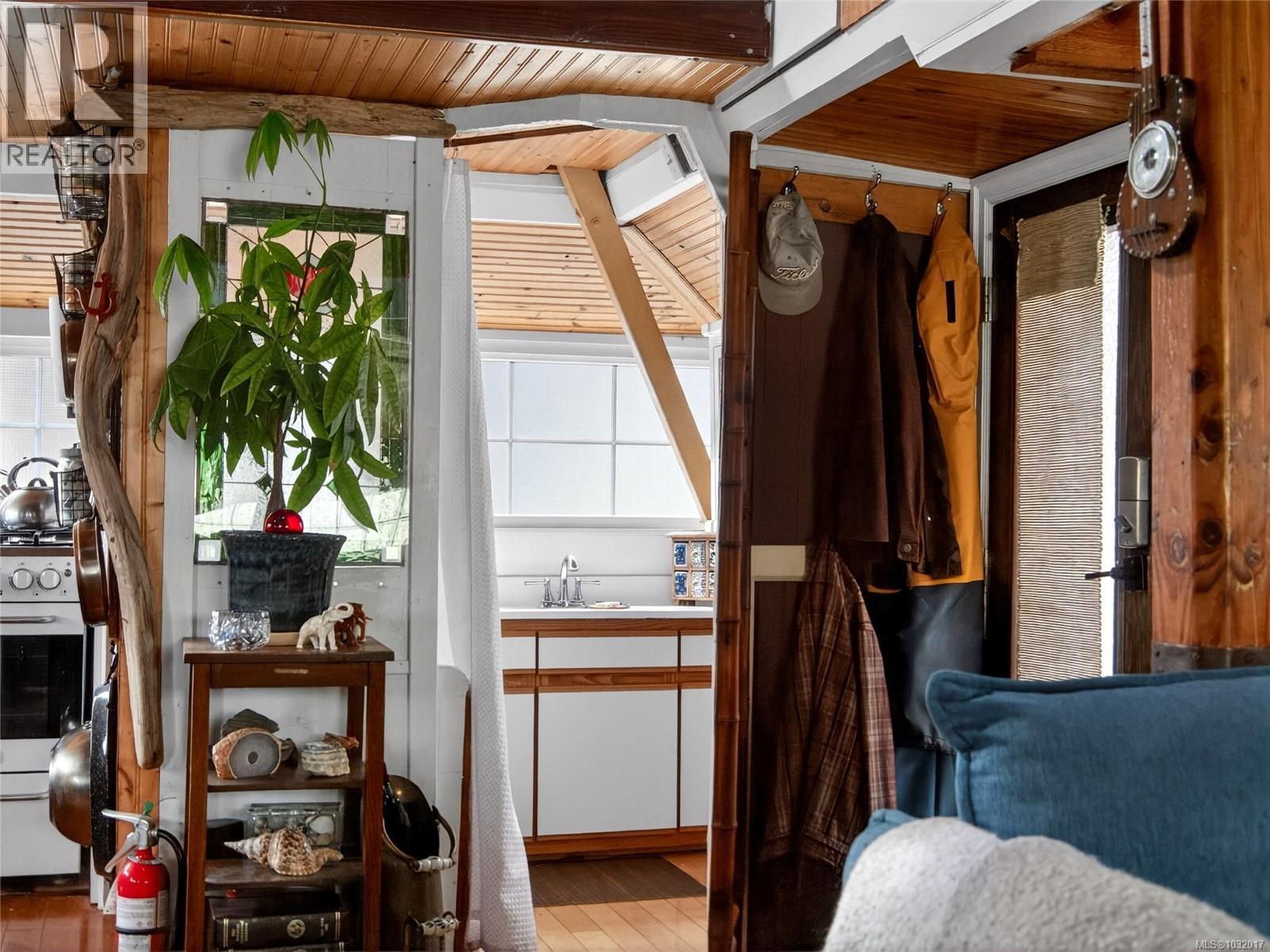 C 3 1 Dallas Road, Victoria