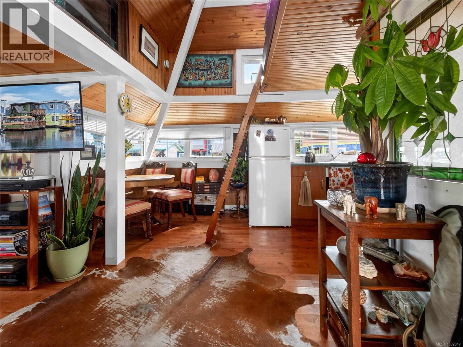 C 3 1 Dallas Road, Victoria