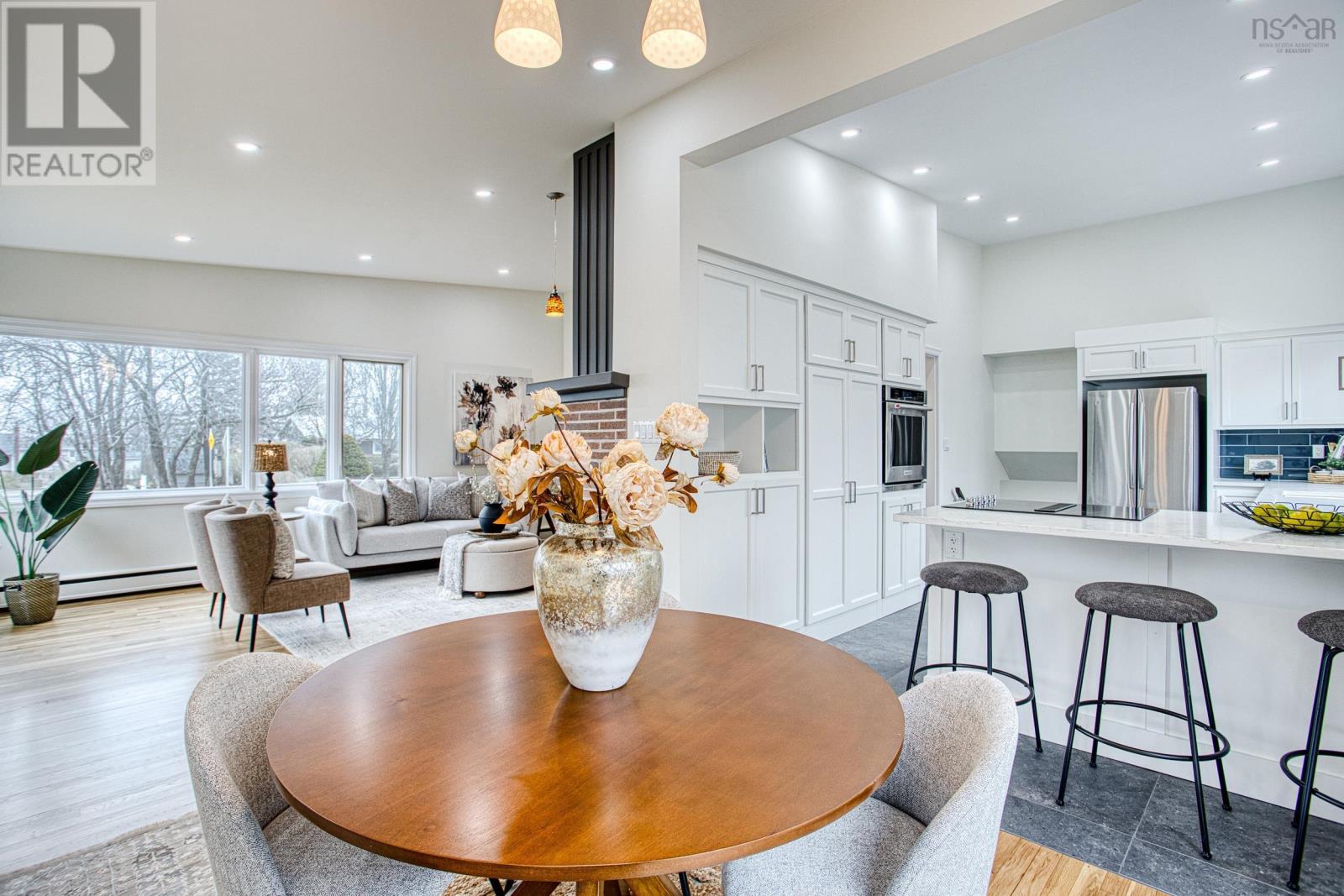 Property 39 of 41 of 9 Crestview Drive