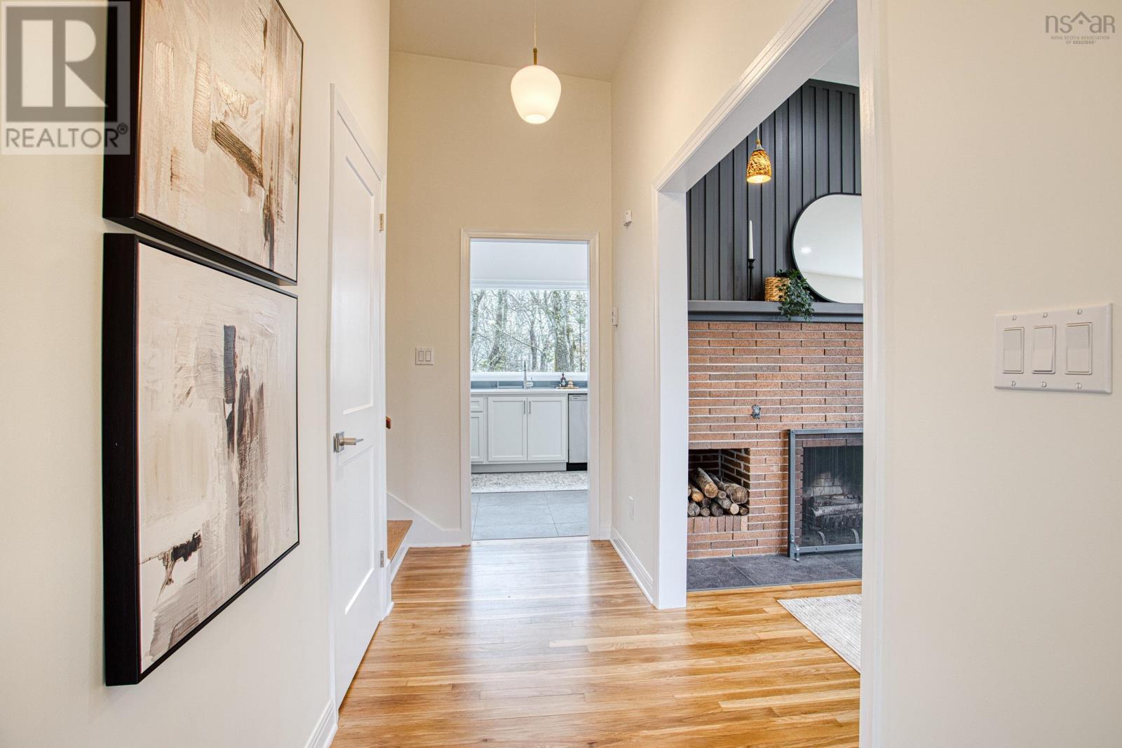 Property 17 of 41 of 9 Crestview Drive