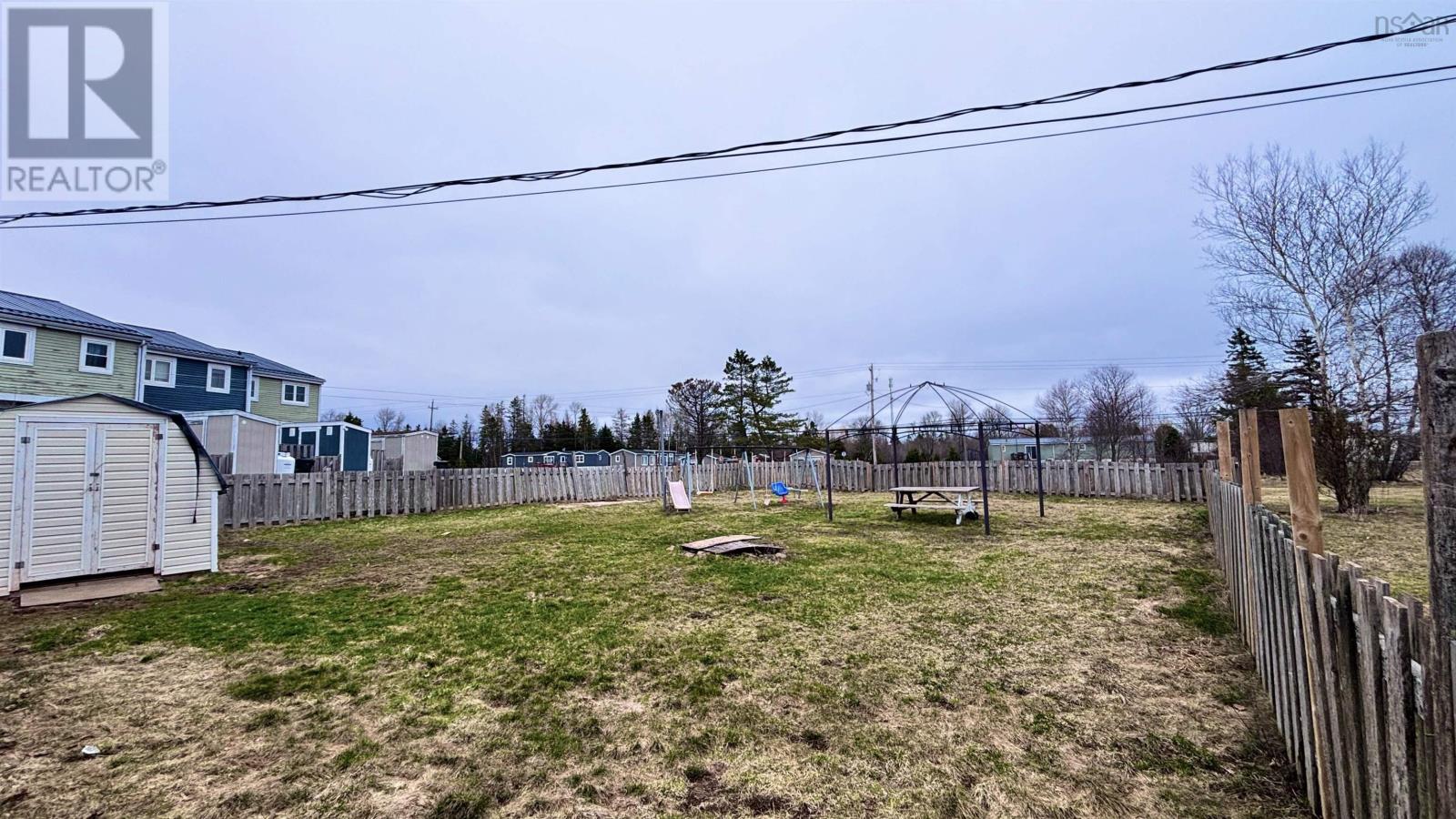 Property 30 of 35 of 130 PASSCHENDAELE Avenue